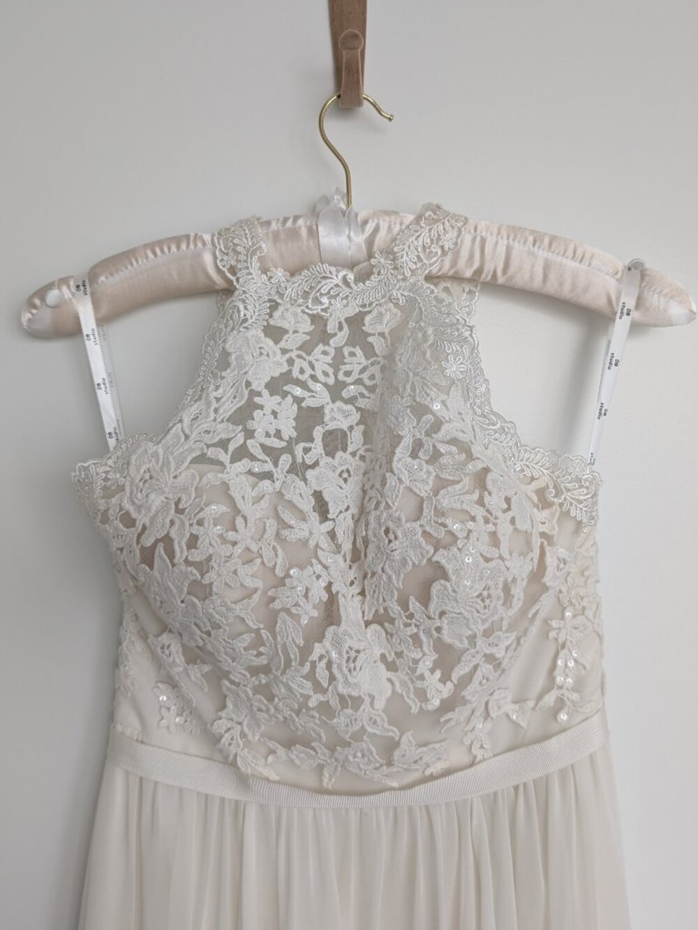 White floral embroidered halter neck maxi dress with sequin